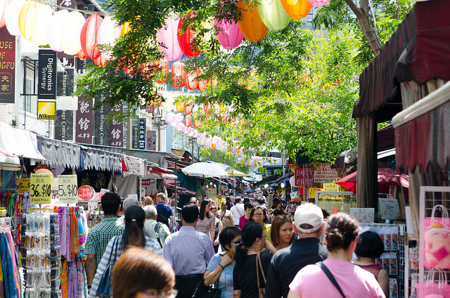 things to do in singapore - china town singapore