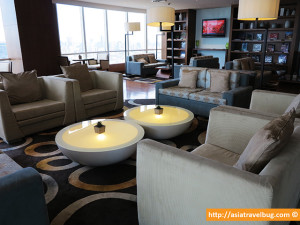 Cozy and Spacious Club Lounge of Centara Grand at Central World Hotel