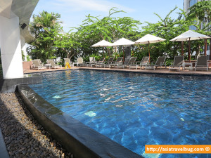 Centara Grand at Central World Pool